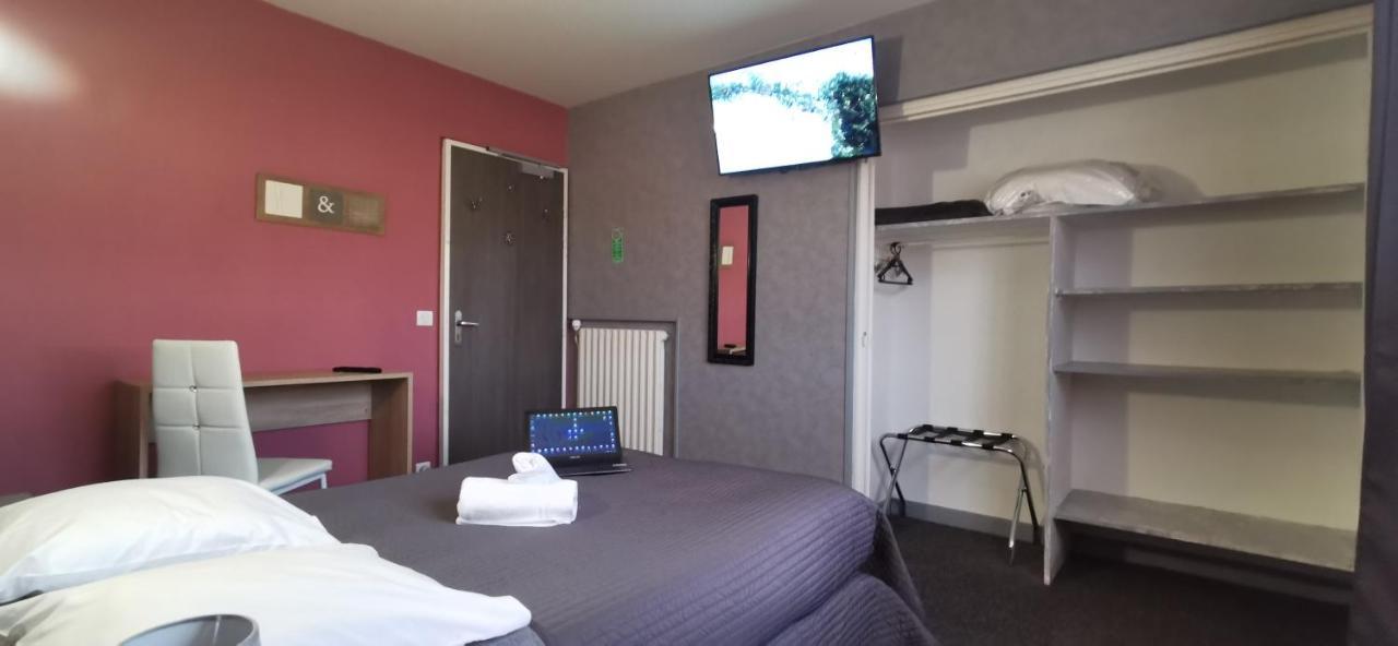La Vieille Ferme Hotel Les Ancizes-Comps Kültér fotó