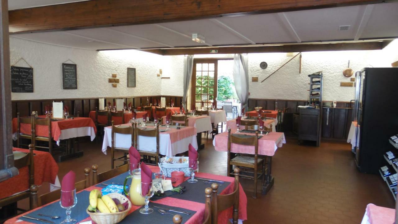 La Vieille Ferme Hotel Les Ancizes-Comps Kültér fotó