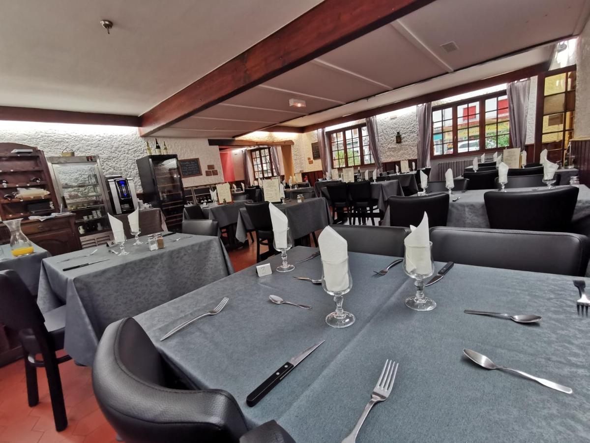 La Vieille Ferme Hotel Les Ancizes-Comps Kültér fotó
